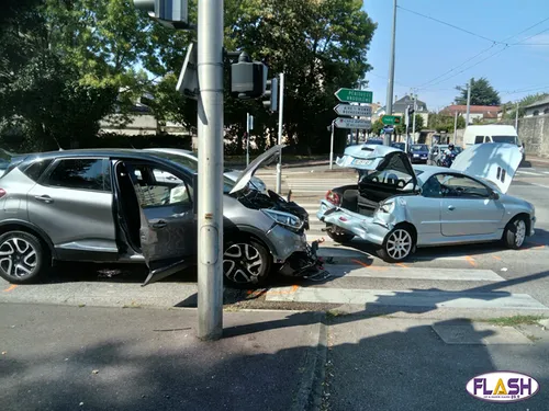 Trois blessés dans deux accidents de la circulation à Limoges