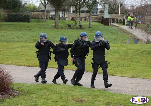 Bilan positif pour l'exercice grandeur nature Attentat à Oradour...