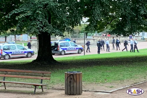 1 policier blessé lors d'une interpellation au Champ de Juillet