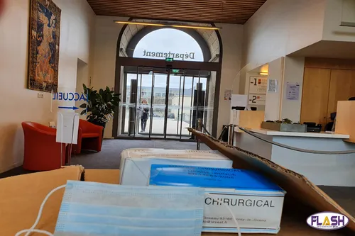 Le Département partage son stock de masques