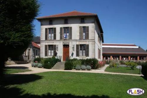 Une maitresse agressée à l'école de Séreilhac