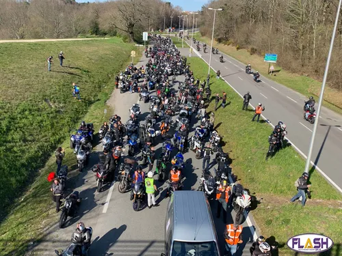 Entre 500 et 800 motards dans les rues de Limoges à l'appel de la...