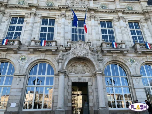 La Ville va distribuer un masque en tissu à chaque commerçant