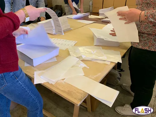 Mise sous pli des documents pour les élections européennes