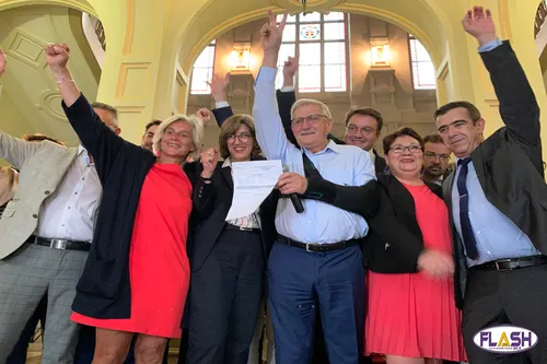 Municipales : Emile Roger Lombertie conserve la mairie de Limoges