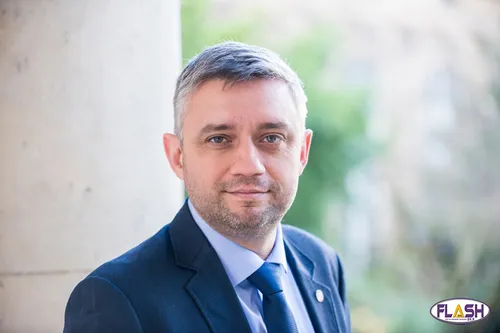 Le député de Haute-Vienne Pierre Vanteau vient au secours des...