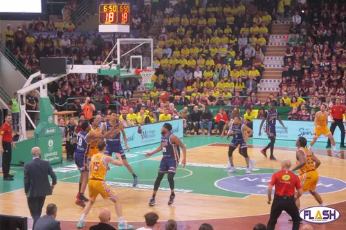 Limoges CSP 84 - Metropolitans Boulogne-Levallois 83. La fête était...