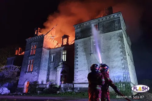 Important incendie cette nuit sur la commune du Châtenet-en-Dognon