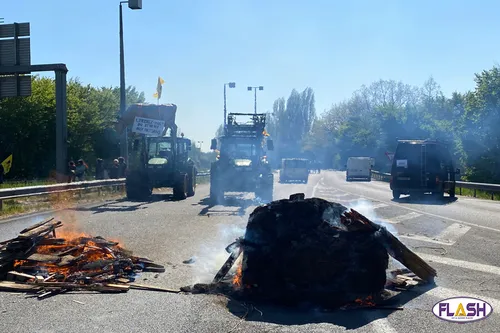 Limoges : Important rassemblement des agriculteurs aux Casseaux