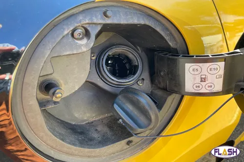 Guéret : Ivre, il avale de l'essence en tentant de siphonner un...