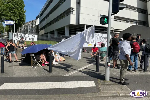 Incendie des Cars : Soutien à la directrice de l’école de...