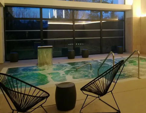 L’hôtel Le Richebourg présente son tout nouveau "VineaSpa"