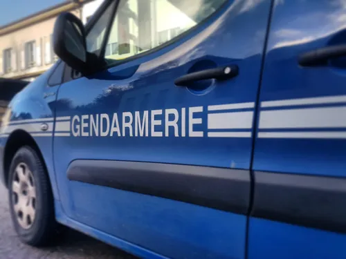 Drame sur la RD 674 : un mort et un blessé grave dans une violente...