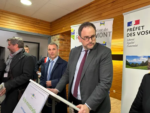 REMIREMONT :  L'hôpital ne fermera pas d'après le Ministre de la...