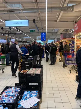 La croisade des agriculteurs en colère contre la baisse du prix de...