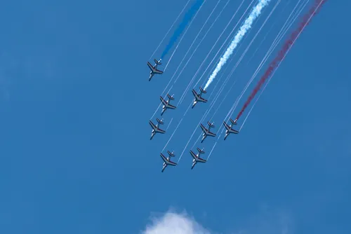 Accident entre deux Alpha Jet de la Patrouille de France en...