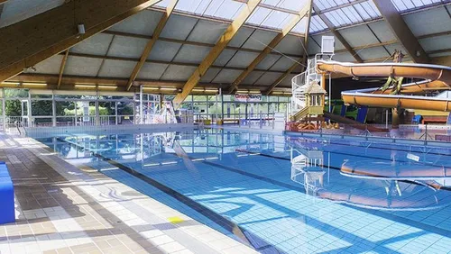 54 : Un programme vacancier dans l'eau des piscines de la Métropole...