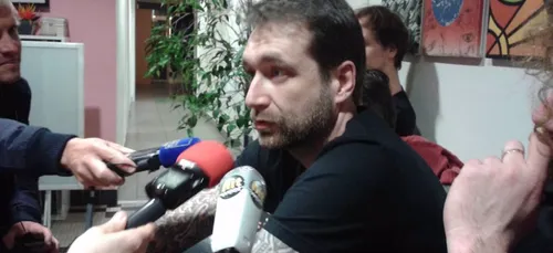 Ils avaient fait leurs adieux à la scène en 2008.. et les voilà de...