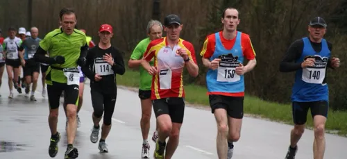 Course hors stade. Un homme au-dessus du lot sur le 7e « Vannes Eco...