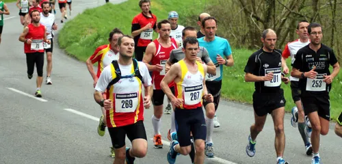 Course hors stade. Semi-marathon de la Vallée de l'Oust samedi
