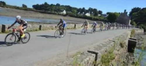 Cyclisme. Le vent a rendu compliquée la 2e étape du Tour de Bretagne