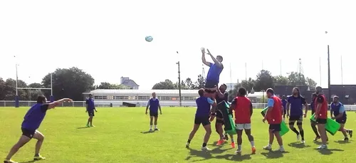 Rugby. Vannes poursuit sa route en Pro D2