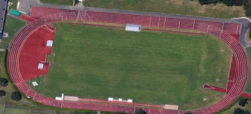 La première pierre de la grande salle d'athlétisme de Saint-Brieuc