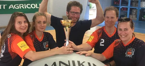 Kin-Ball. Vannes champion de France de D2 !