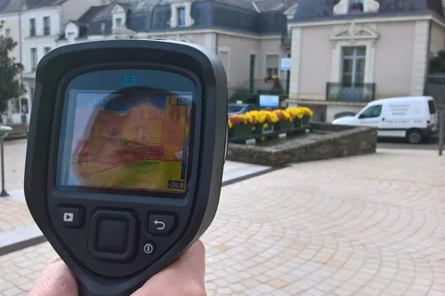 Segré-en-Anjou Bleu. Une balade thermique pour inciter à rénover