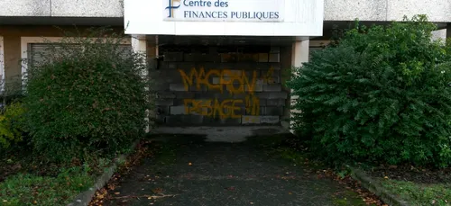 Segré : Le centre des impôts emmuré