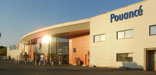 Super U Pouancé : Les Vidéos et la question du jour ! !