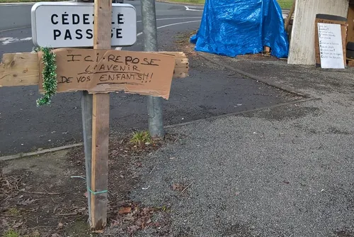 Gilets Jaunes. Une plainte déposée en Mayenne demain contre Macron