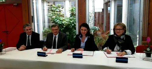 La Communauté de Communes d’Anjou Bleu Communauté signe le contrat...