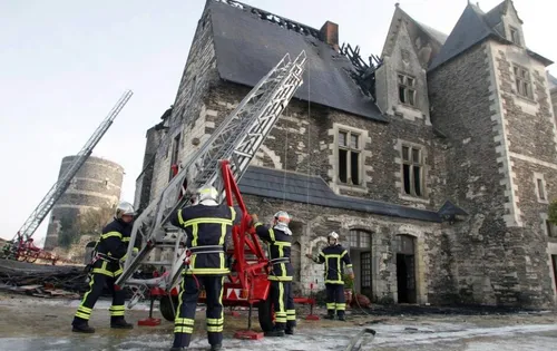 Segré. Les pompiers à la rescousse des œuvres d’art