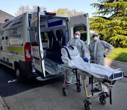 À Laval et Segré, les ambulanciers sont mobilisés contre le...