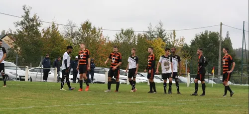 Le football amateur attend une décision, des clubs locaux s'expriment