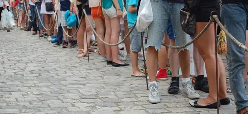 Covid. Les nouveaux drives de dépistage pris d'assaut en Mayenne