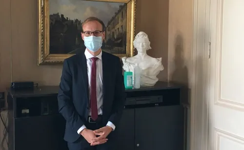 Florian Bercault, maire de Laval : "Restons vigilants et soyons...