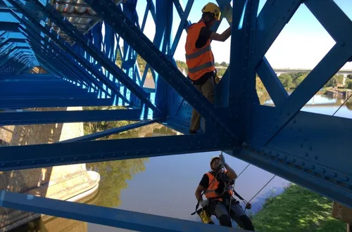 Segré-en-Anjou-Bleu. Circulation perturbée sur le viaduc "Le Pont...