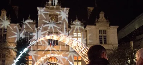 Château-Gontier-sur-Mayenne aux lumières de Noël ce soir