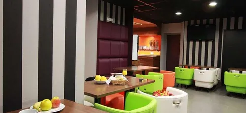 En Mayenne, une action pour soutenir les hôtels et le commerce local