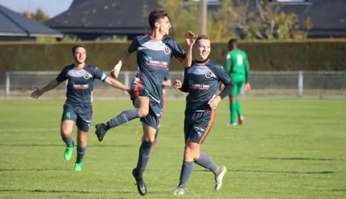 Football. Les clubs mayennais de l'US Pays de Juhel et de l'US...