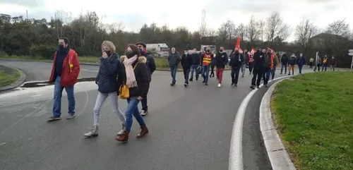 Manifestations pour l'urgence sociale : "On est plus qu'inquiet...