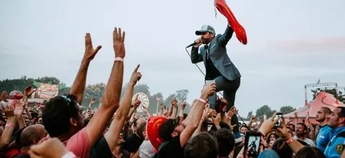 Le festival Au Foin de la Rue dit "Stop" !