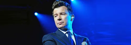 RICK ASTLEY REVIENT !