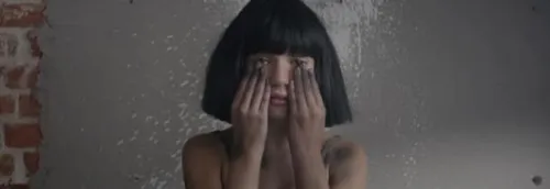 SIA dévoile un titre inédit : "The Greatest" !