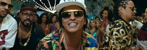 Bruno Mars offre un inédit "Chunky" !