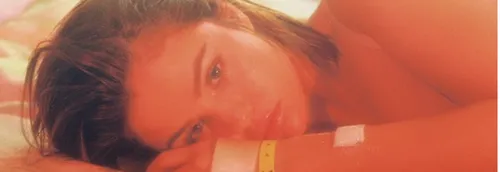Selena Gomez raconte sa rupture dans "Bad Liar"