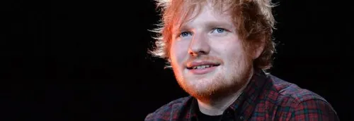 Ed Sheeran renversé par une voiture