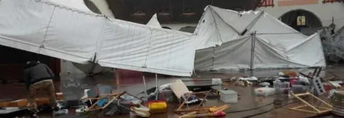 Le marché de Noël balayé par la tempête !